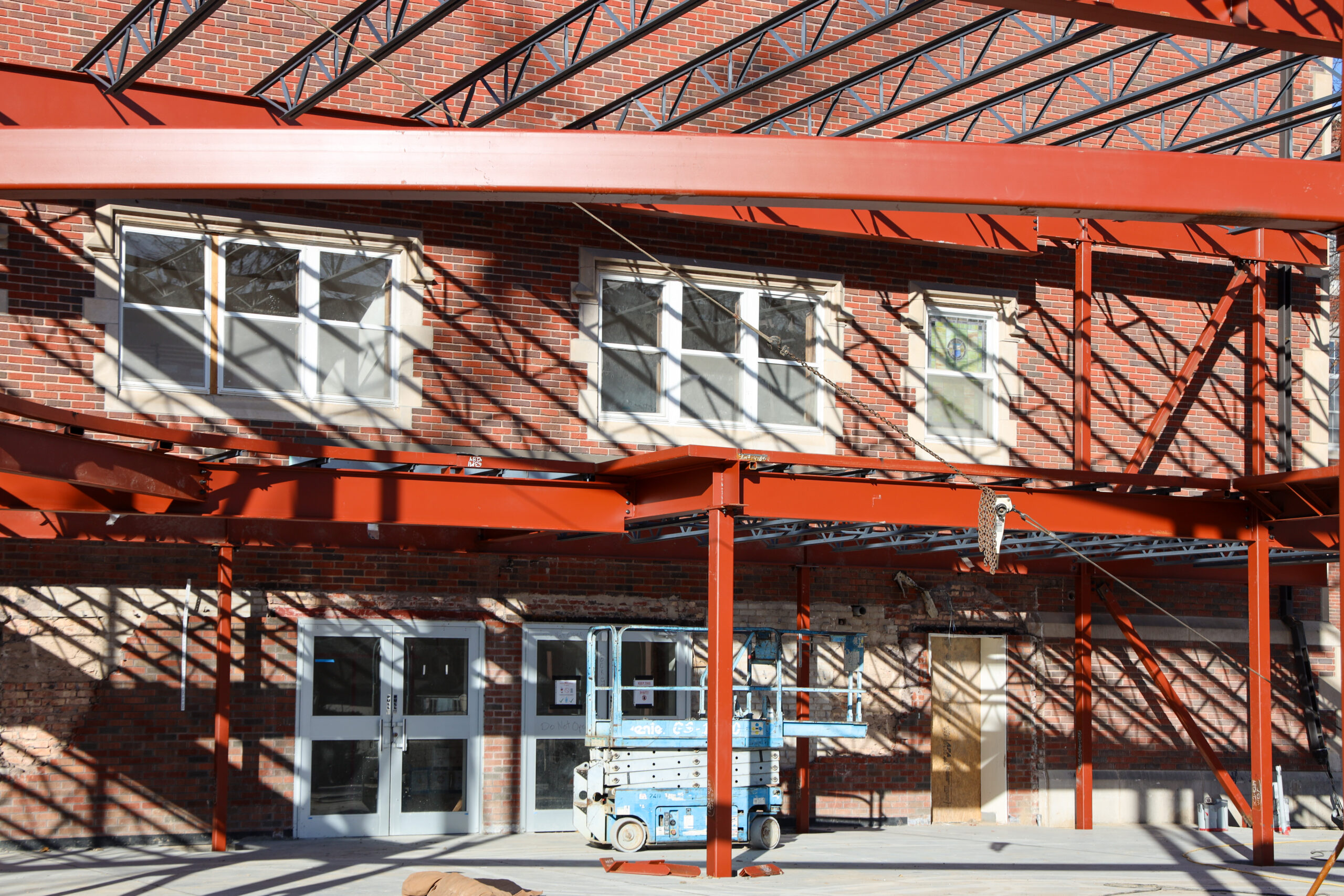 Construction on Pioneer Hall's New Entrance