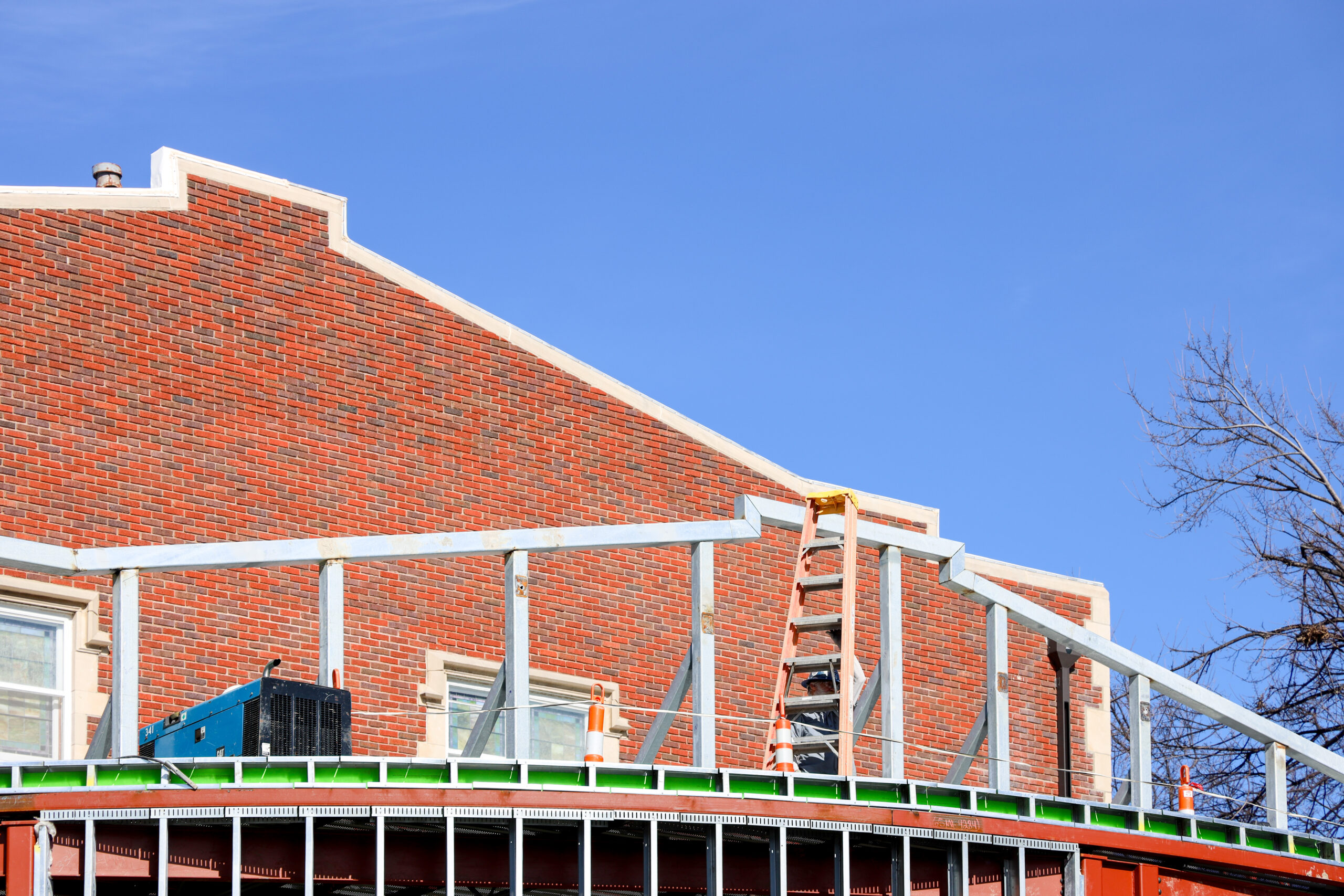 Construction on front of Pioneer Hall