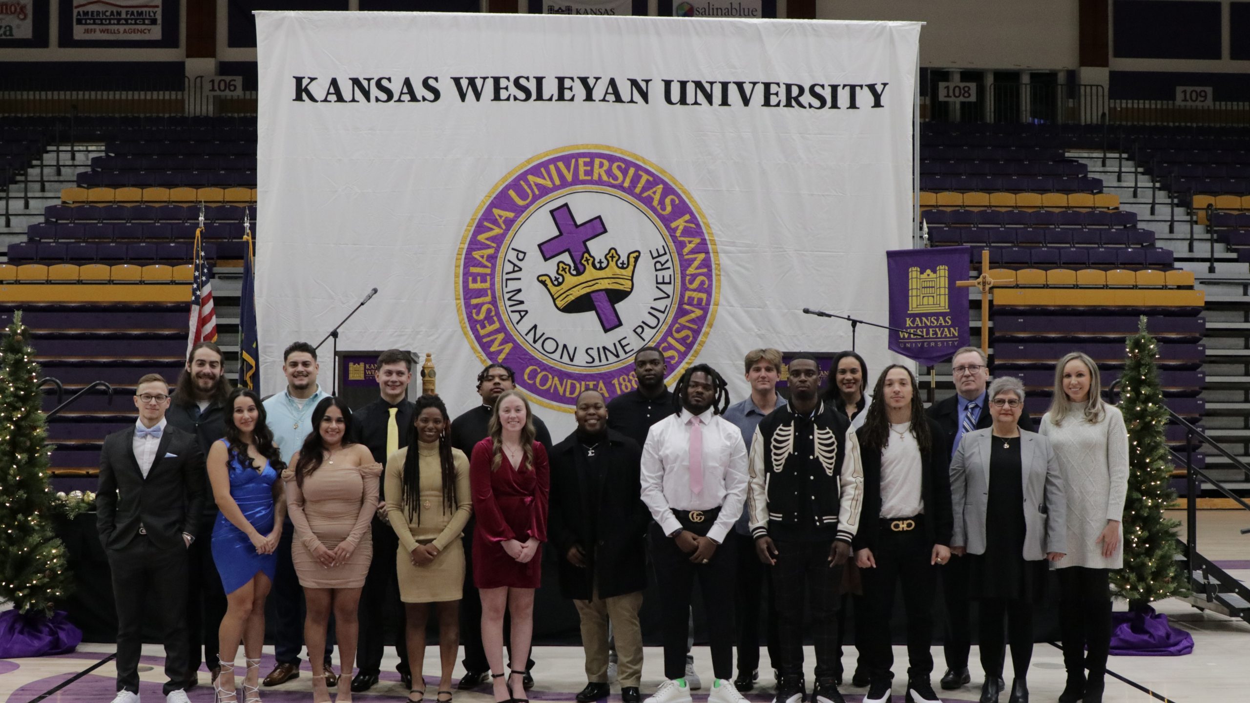 KWU Honors Fall Graduates at Friday Evening Ceremony Kansas Wesleyan