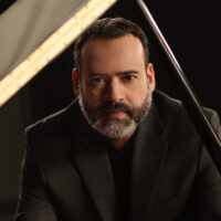 Dr. Gustavo do Carmo