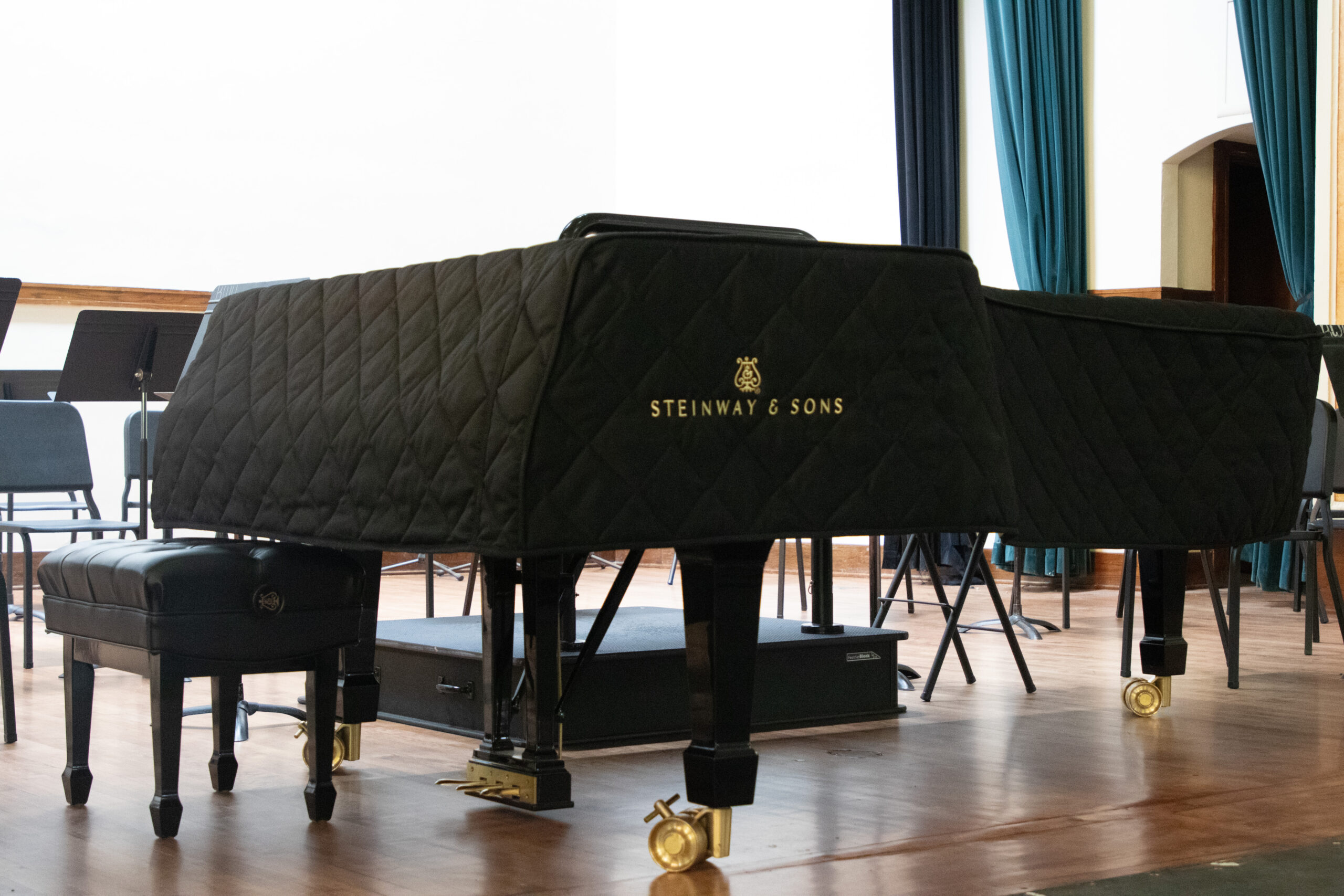 Piano on stage at Sams Chapel