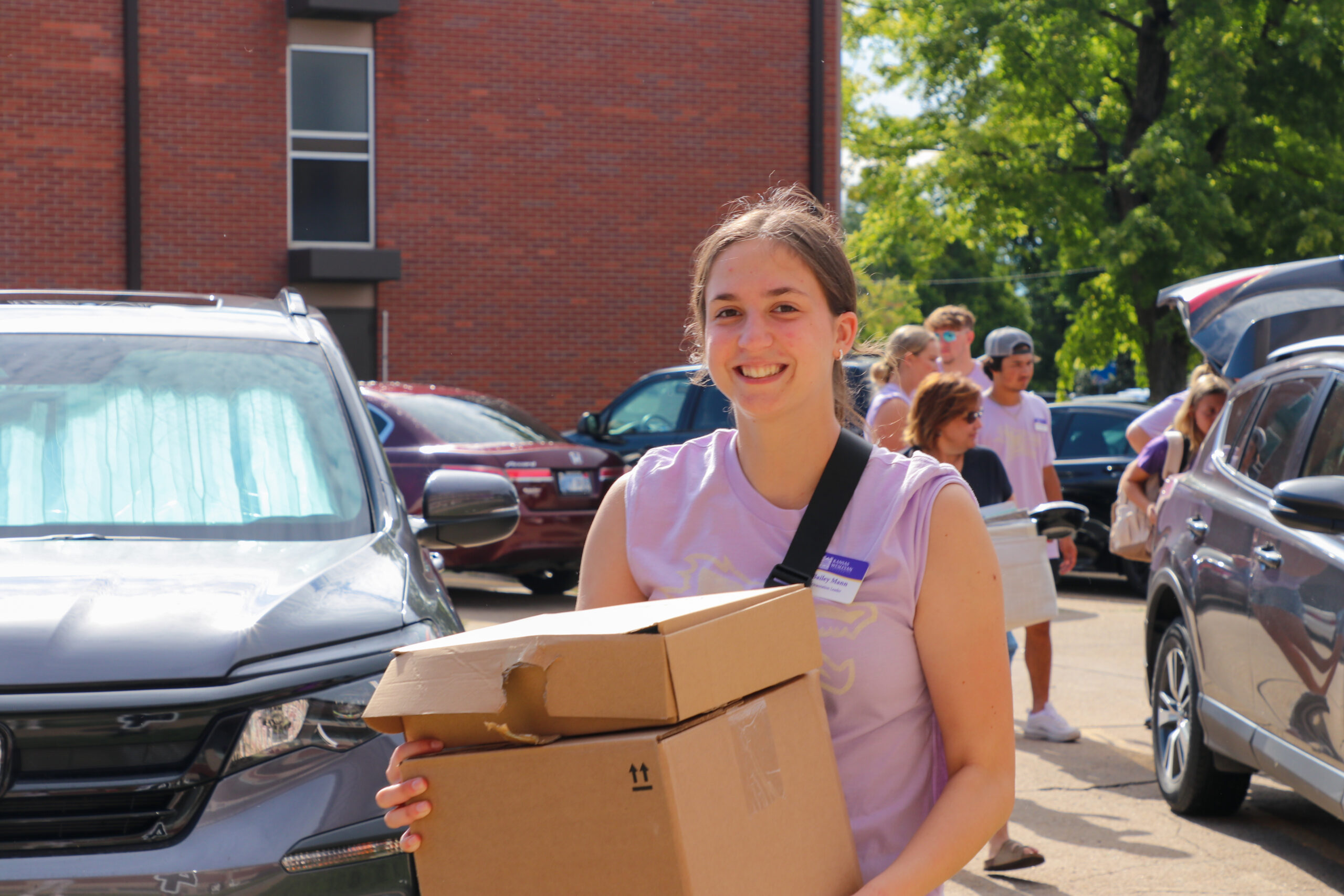 Student carrying box